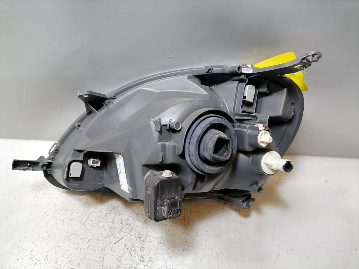 Toyota Yaris XP10 Scheinwerfer vorn rechts Halogen Facelift ab 2003 Zubeh&ouml;r Bj.2004